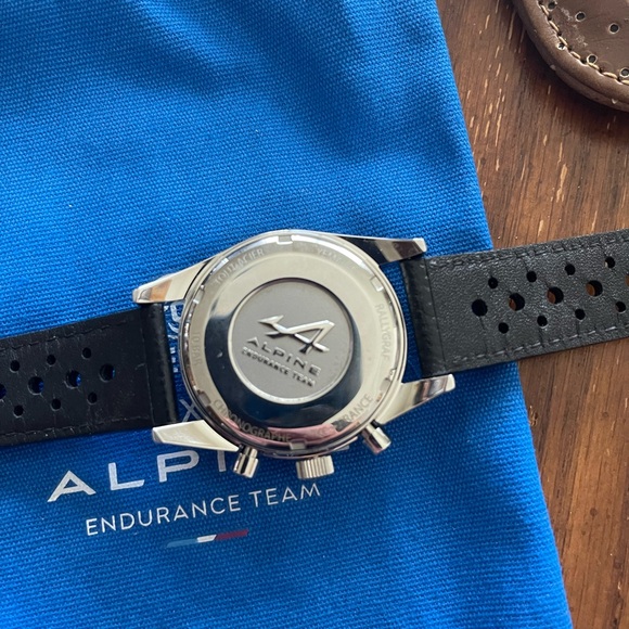 Yema Panda Alpine Team Le Mans Edition Watch Made in France 🇫🇷 - Picture 3 of 9